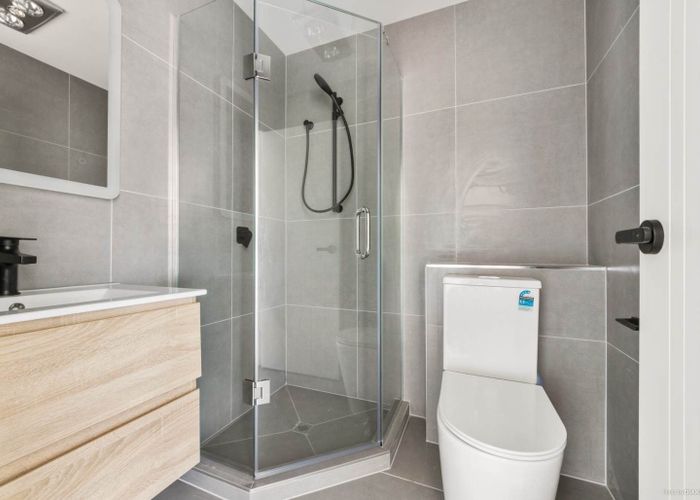  at 8/6 Williams Avenue, Pakuranga, Manukau City, Auckland