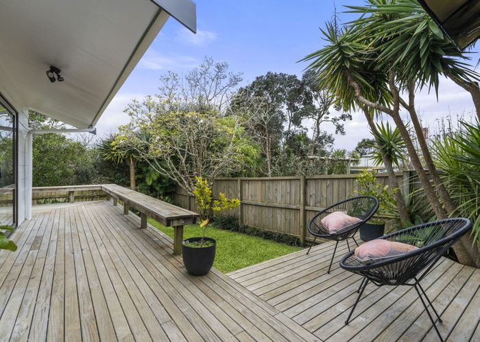  at 2/14 Mozeley Avenue, Devonport, Auckland