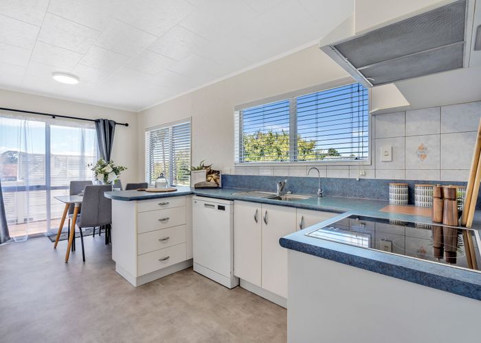  at 18 Riverside Drive, Waiuku, Franklin, Auckland