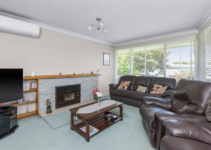  at 729 Maxville Drive, Parkvale, Hastings