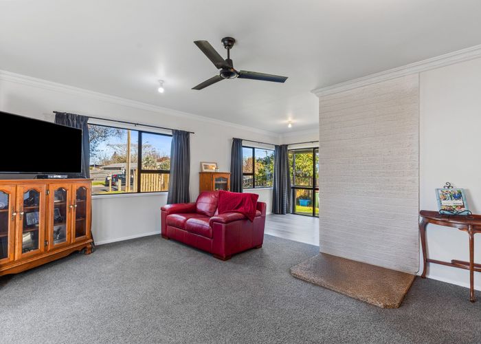  at 19 Hall Road, Te Puke