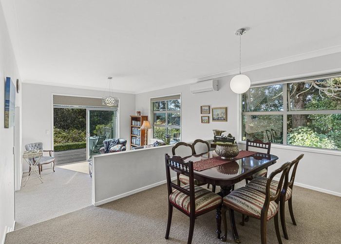  at 525E Mangorei Road, Highlands Park, New Plymouth