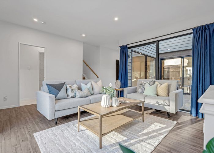  at 4 Artemis Way, Flat Bush, Manukau City, Auckland