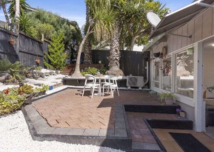  at 6/146 Saint Johns Road, Saint Johns, Auckland