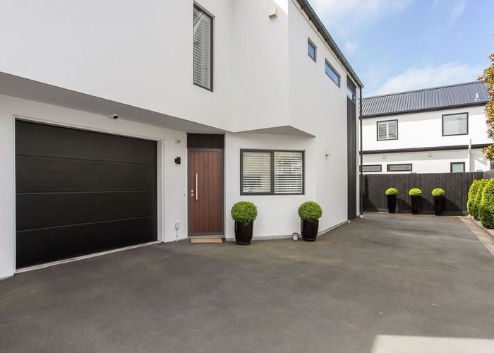  at 20D Hewitts Road, Merivale, Christchurch