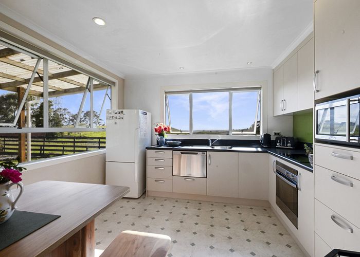  at 435 Barrett Road, Omata, New Plymouth, Taranaki