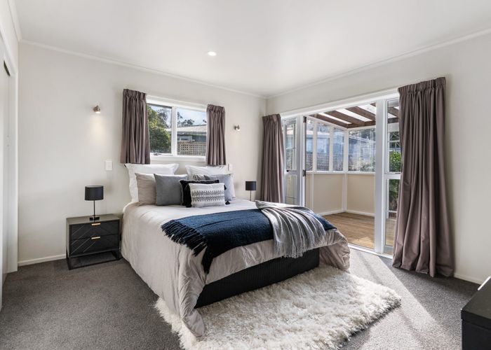  at 4 Cotswold Crescent, Newlands, Wellington, Wellington
