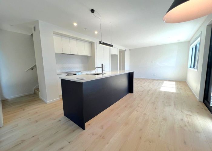  at 1/14 Poulson St, Addington, Christchurch City, Canterbury