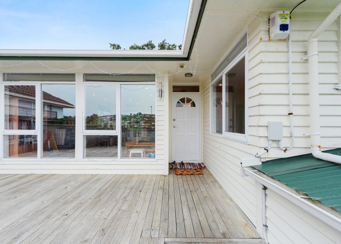  at 104 Helston Road, Paparangi, Wellington