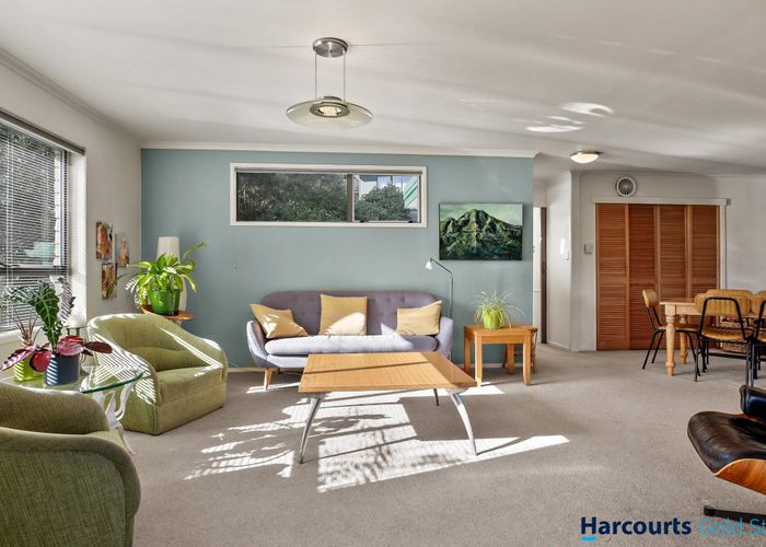  at 2 Otuturu Creek Road, Ruamahunga, Thames