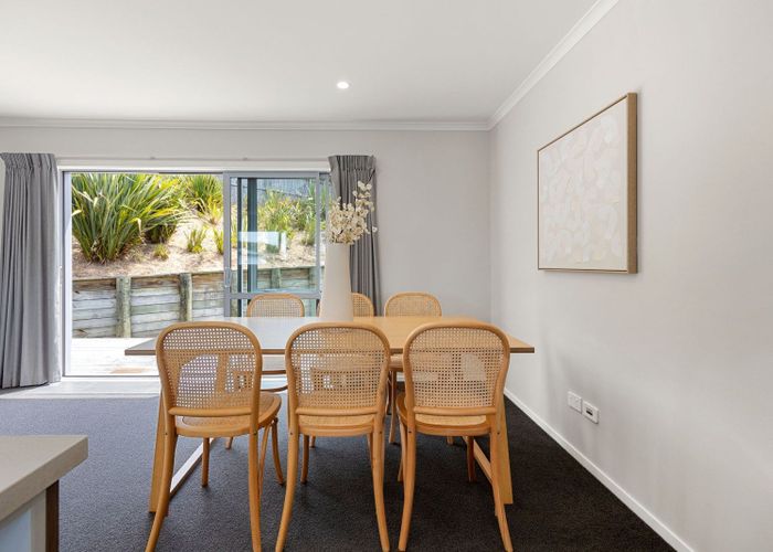  at 45 Ridgedale Crescent, Flagstaff, Hamilton