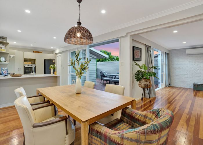  at 39 Kamara Road, Glen Eden, Waitakere City, Auckland