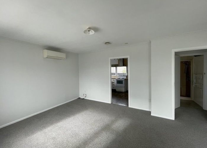  at 1/31 Exmouth Road, Northcote, North Shore City, Auckland