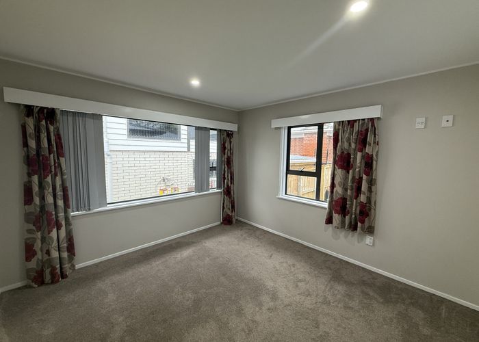  at 14B Laureston Avenue, Papatoetoe, Manukau City, Auckland