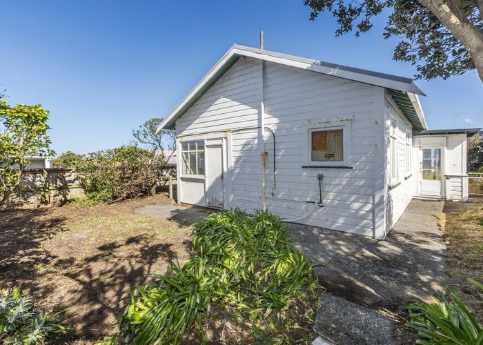  at 11 Lonsdale Crescent, Kilbirnie, Wellington, Wellington