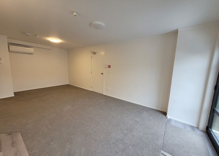  at 2/12 Nikau St, Eden Terrace, Auckland City, Auckland