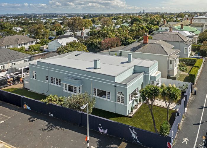  at 129 Victoria Road, Devonport, North Shore City, Auckland