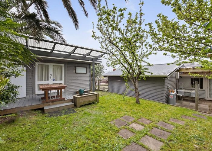  at 113 Barrack Road, Mount Wellington, Auckland City, Auckland