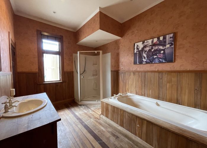  at 30 McCaughan Street, Browns, Winton