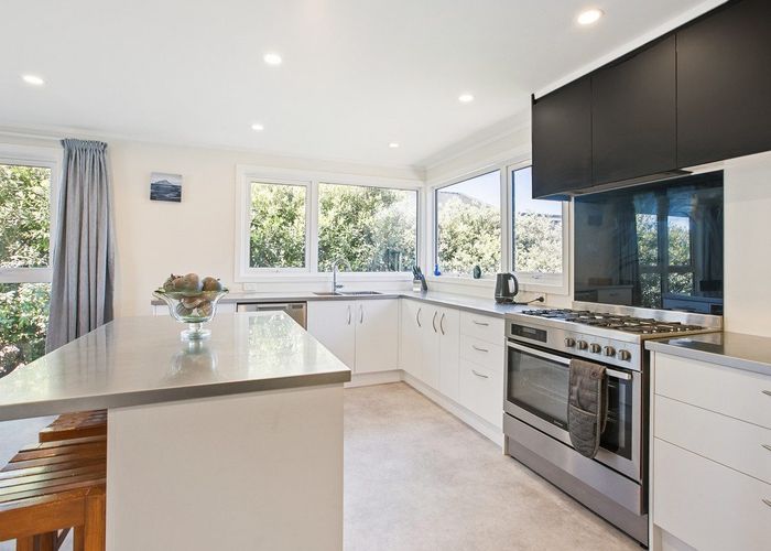  at 7 Nuhaka Place, Paraparaumu Beach, Kapiti Coast, Wellington