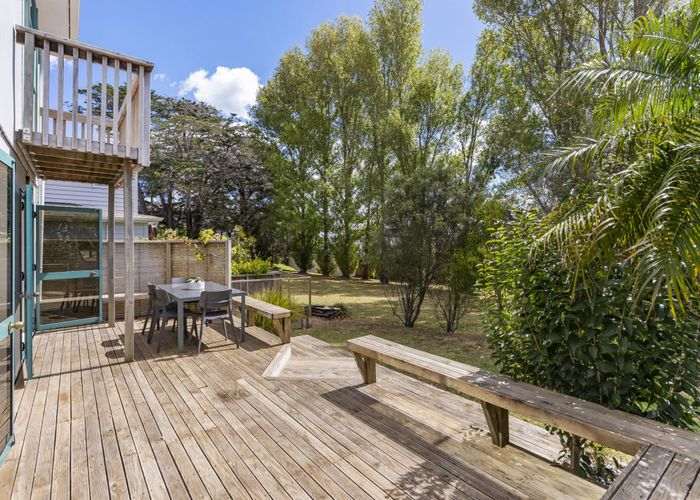  at 2/234 Sunset Road, Windsor Park, Auckland