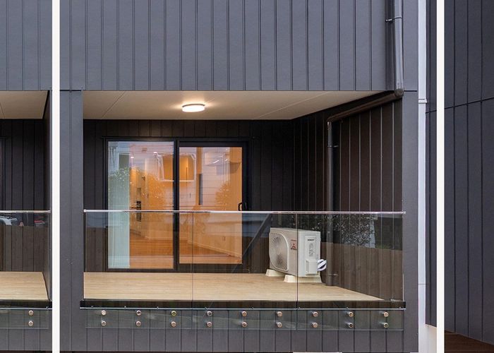  at 5 Glendhu Road, Bayview, North Shore City, Auckland