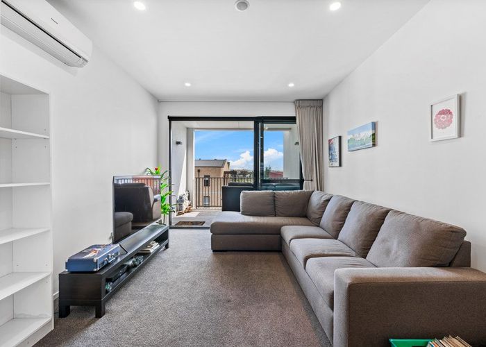  at 213/81 Mapou Road, Hobsonville, Waitakere City, Auckland
