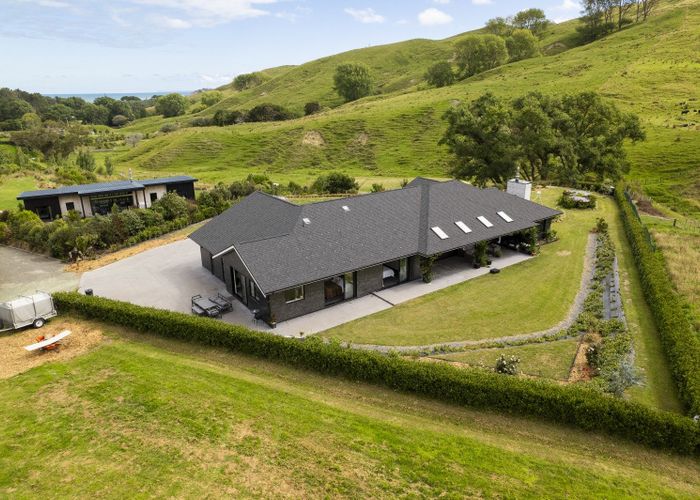 at 74 Scarlys Way, Okitū, Gisborne