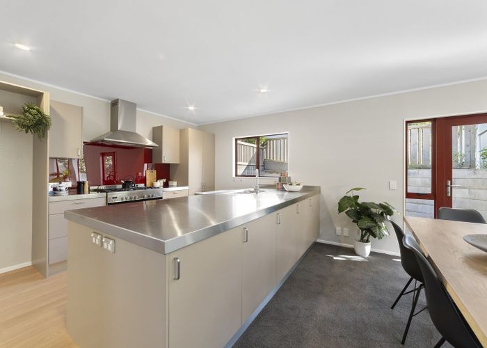  at 8 Karamu Street, Ngaio, Wellington