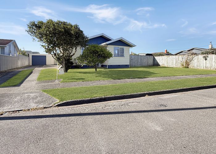  at 6 Rutland Pl, Milson, Palmerston North, Manawatu / Whanganui
