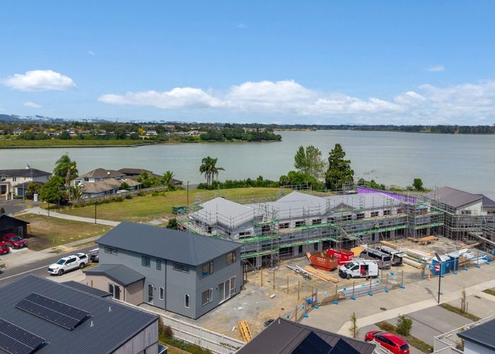  at 93 Waituarua Drive, Takanini, Papakura, Auckland