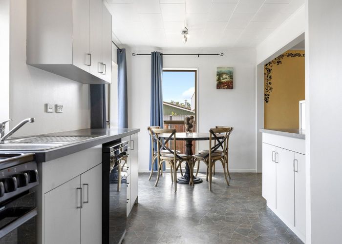  at 30 Frederick Street, Two Mile Bay, Taupo, Waikato