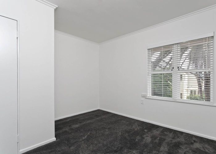  at 35 Ngaroma Road, Epsom, Auckland City, Auckland