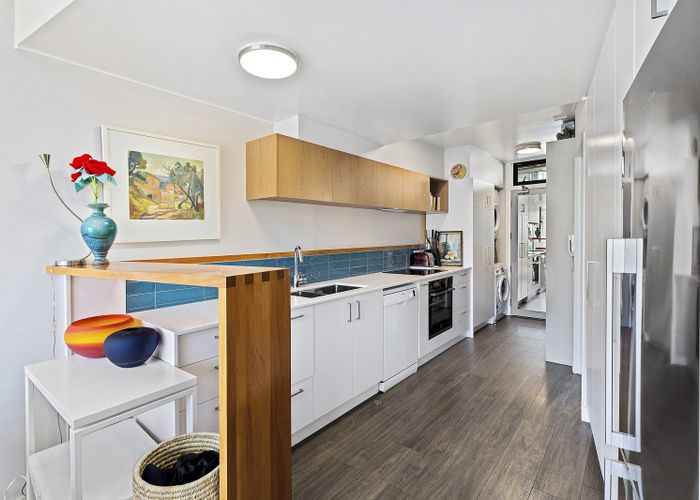  at 32/8 Leeds Street, Te Aro, Wellington