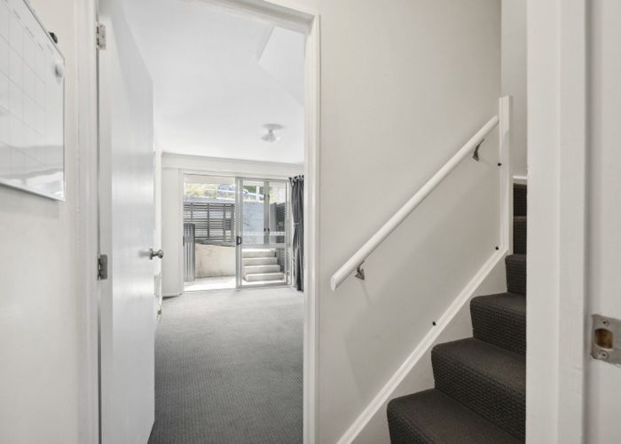  at 11A Hanson Street and 8/27 Drummond Street, Mount Cook, Wellington, Wellington