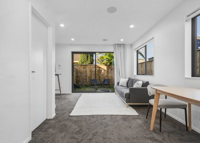  at 3B Tulloch Place, Conifer Grove, Papakura, Auckland