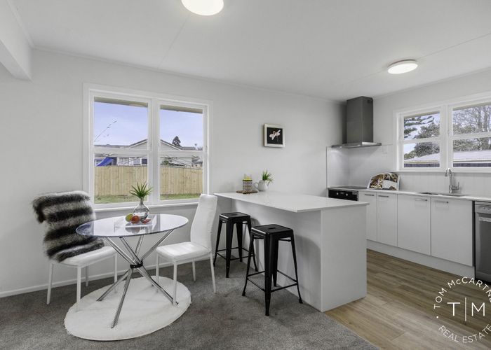  at 5 Corsair Crescent, Mangere, Auckland