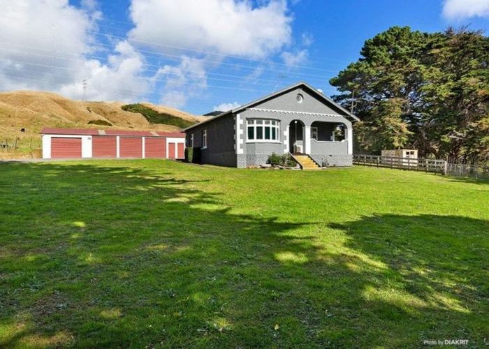  at 410 Takapu Road, Takapu Valley, Wellington