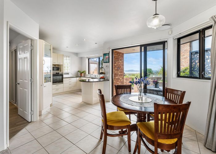  at 9 Renoir Street, West Harbour, Waitakere City, Auckland