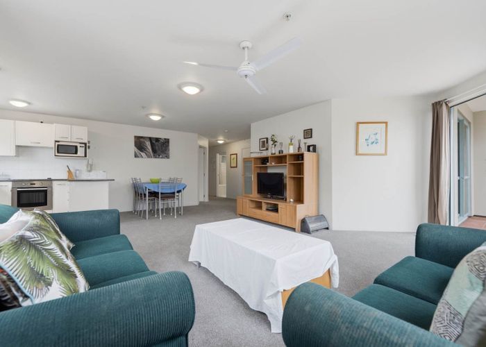  at 13/3C Harrison Road, Mount Wellington, Auckland City, Auckland