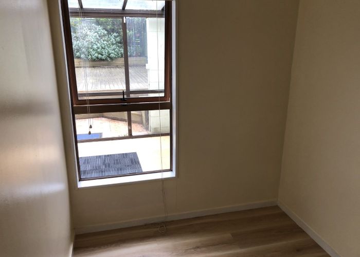  at 81 Thurleigh Grove, Karori, Wellington