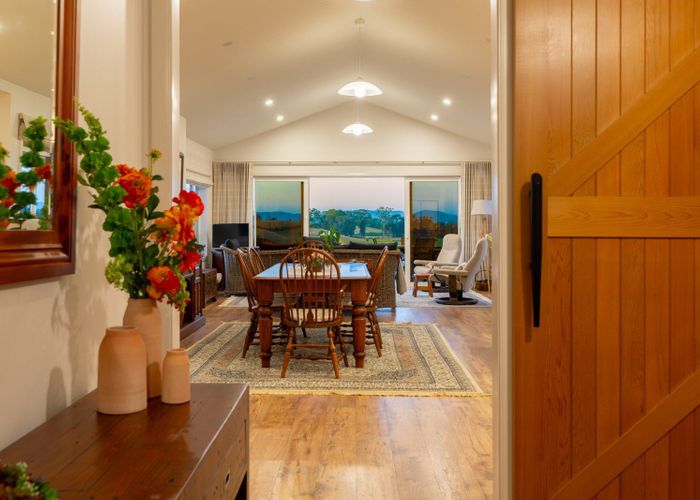  at 33 Lee Road, Burbush