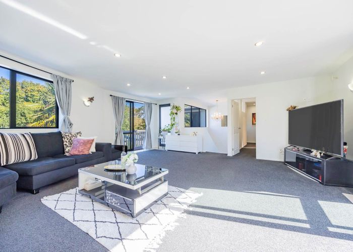  at 51A Totaravale Drive, Totara Vale, North Shore City, Auckland
