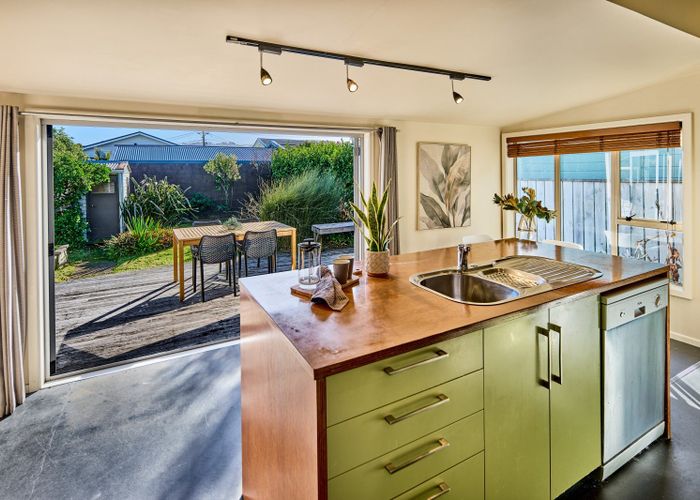  at 3 Jessie Street, Petone, Lower Hutt, Wellington
