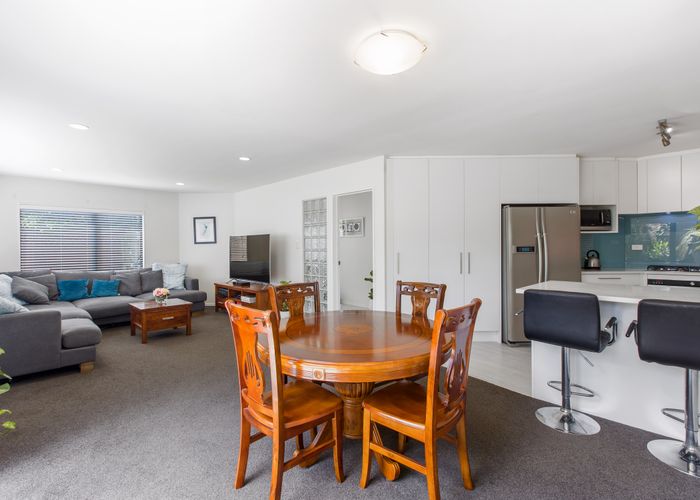  at 24B Roslyn Road, Mount Wellington, Auckland