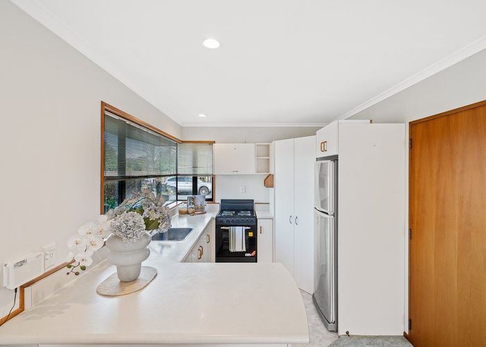  at 1/11 Owens Terrace, Upper Riccarton, Christchurch City, Canterbury
