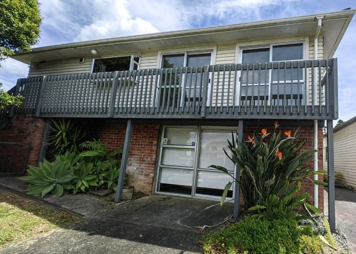  at 127 Gossamer Drive, Pakuranga Heights, Auckland