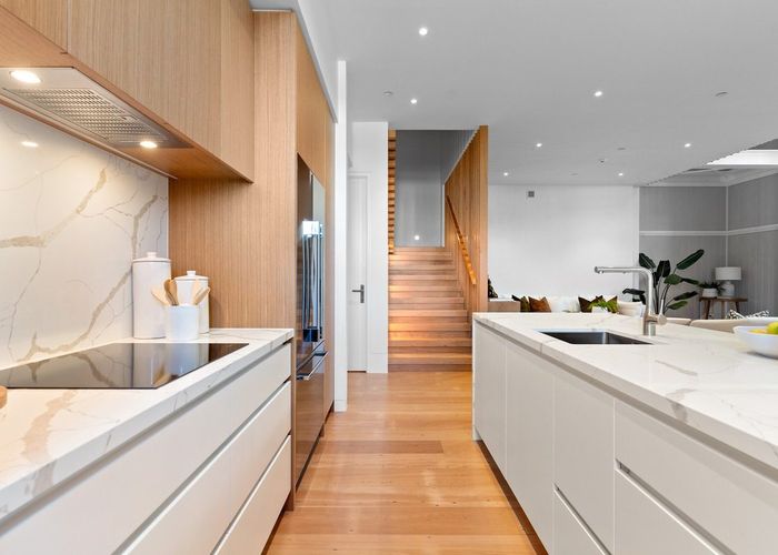  at 3/16  View Road , Mount Eden, Auckland City, Auckland