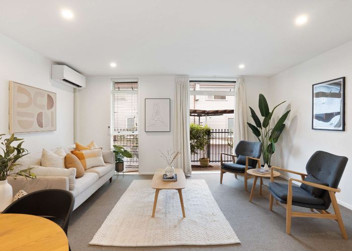  at 44/2 CAWLEY ST, Ellerslie, Auckland