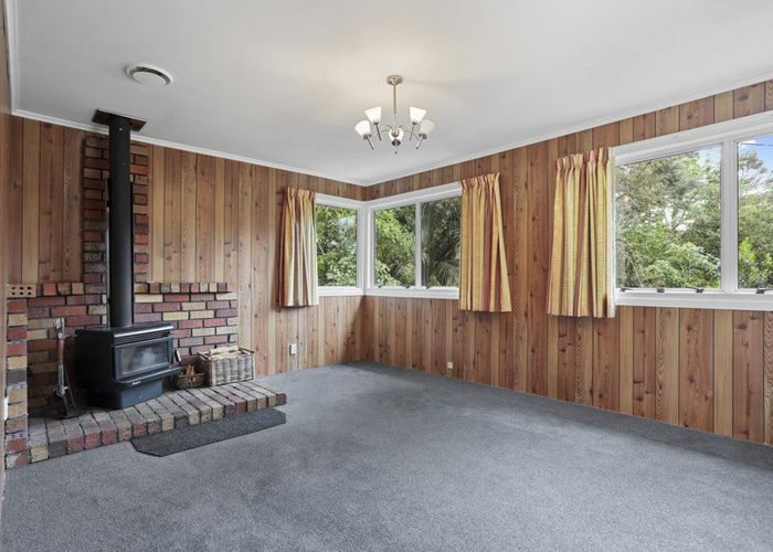  at 71 Laingholm Drive, Laingholm, Auckland